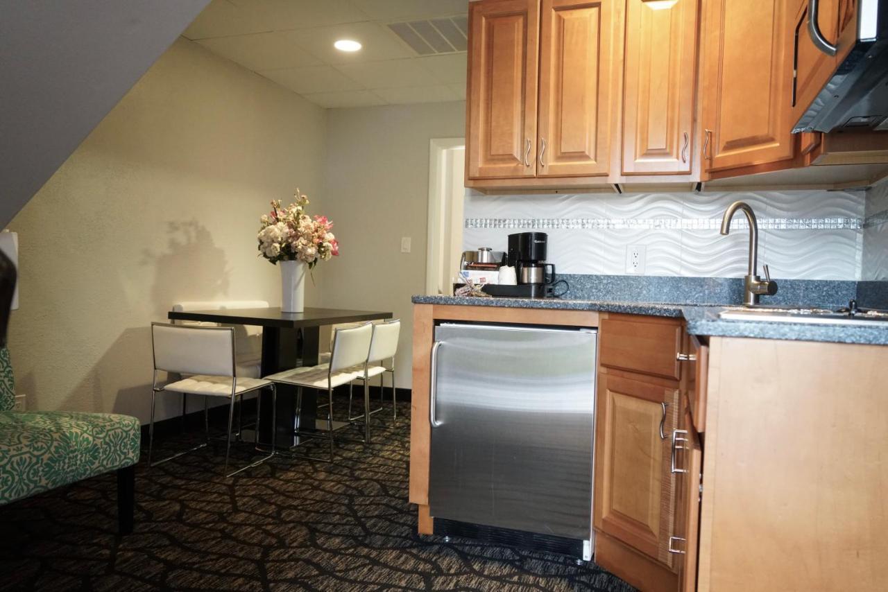 Periwinkle Inn Cape May Bagian luar foto